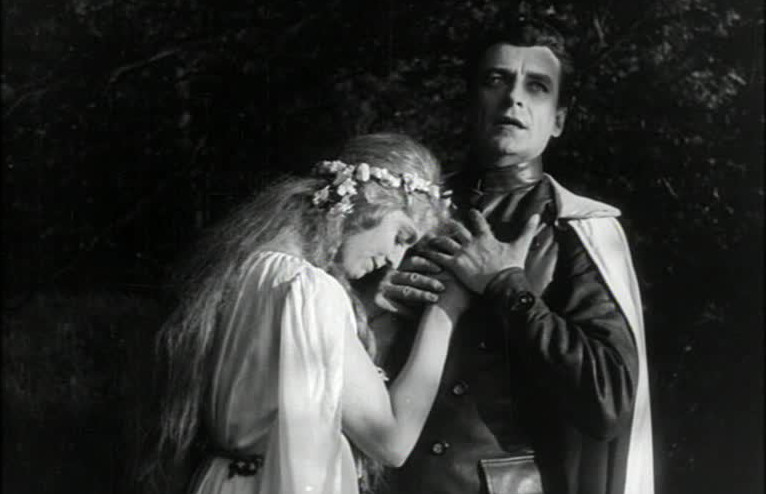 Top 10 Silent Space Films